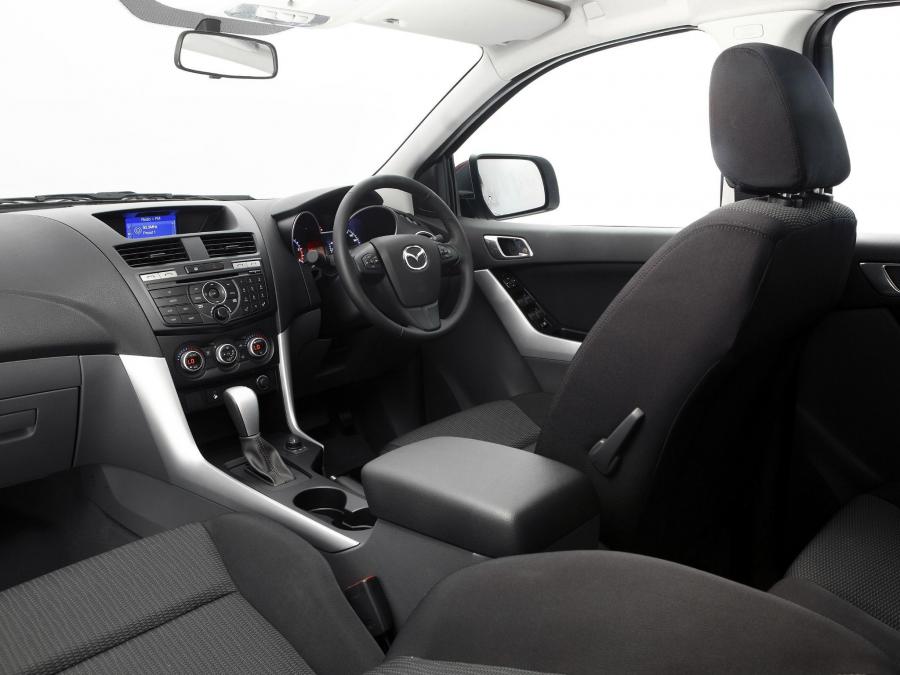  Mazda BT-50 Double Cab 2011 года  (AU) (фото 10 из 16)